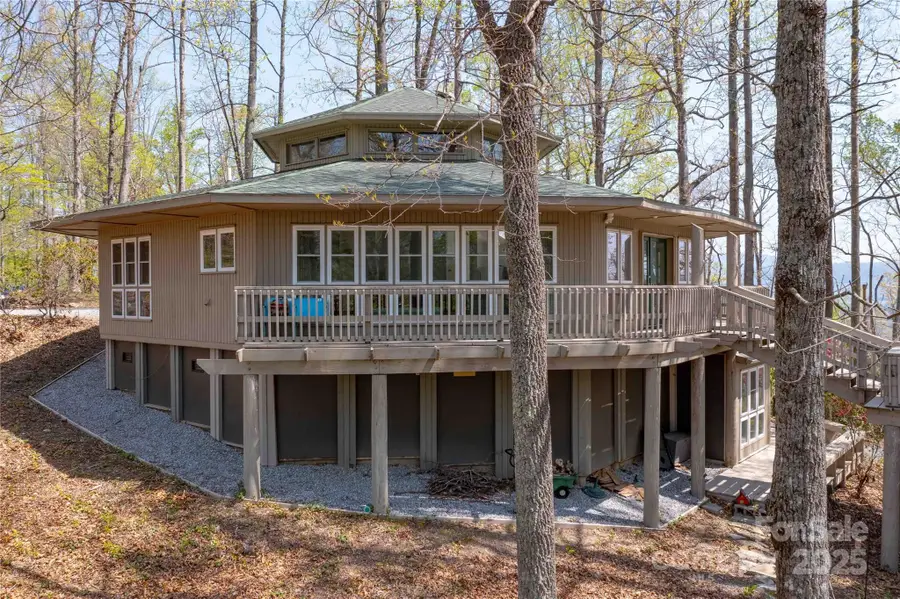39 Tatham Road, Hendersonville, NC 28792 - Image #3