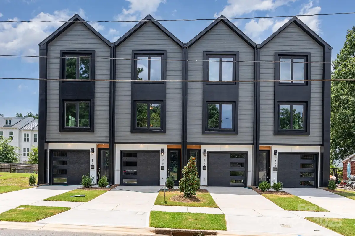 204 Mattoon Street, Charlotte, NC 28216 - Image #1