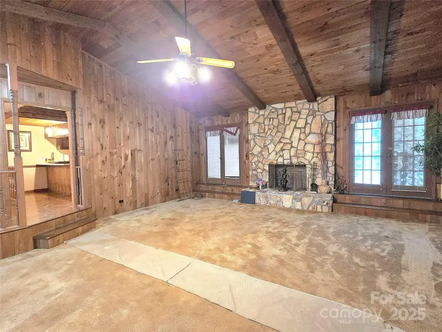 7141 Knobs Landing, Connelly Springs, NC 28612 - Image #2