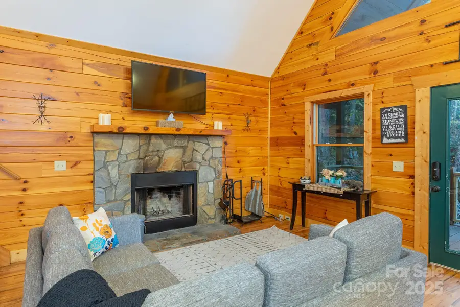 100 Candlemaker Trail, Maggie Valley, NC 28751 - Image #3