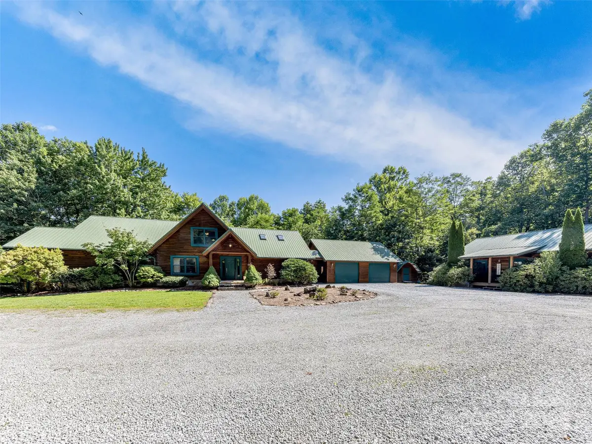 338 Fox Ridge Road, Lake Toxaway, NC 28747 - Image #1