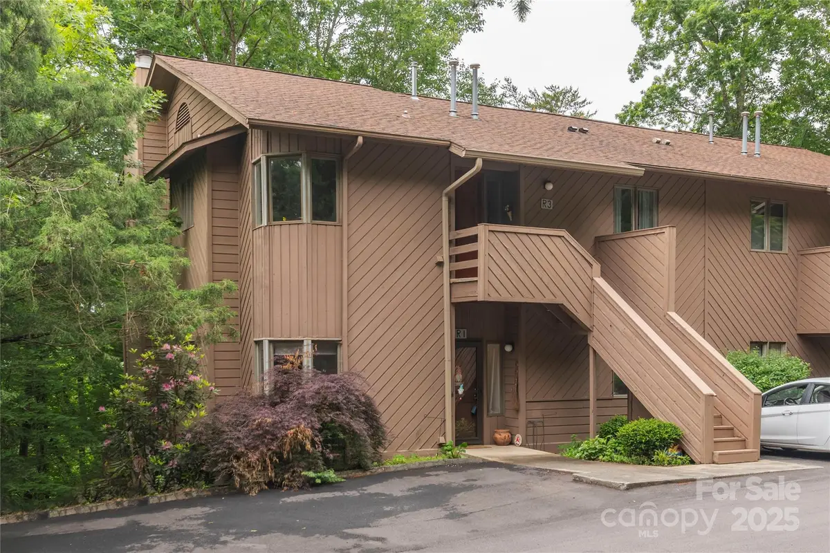 305 Piney Mountain Drive #R1, Asheville, NC 28805 - Image #1