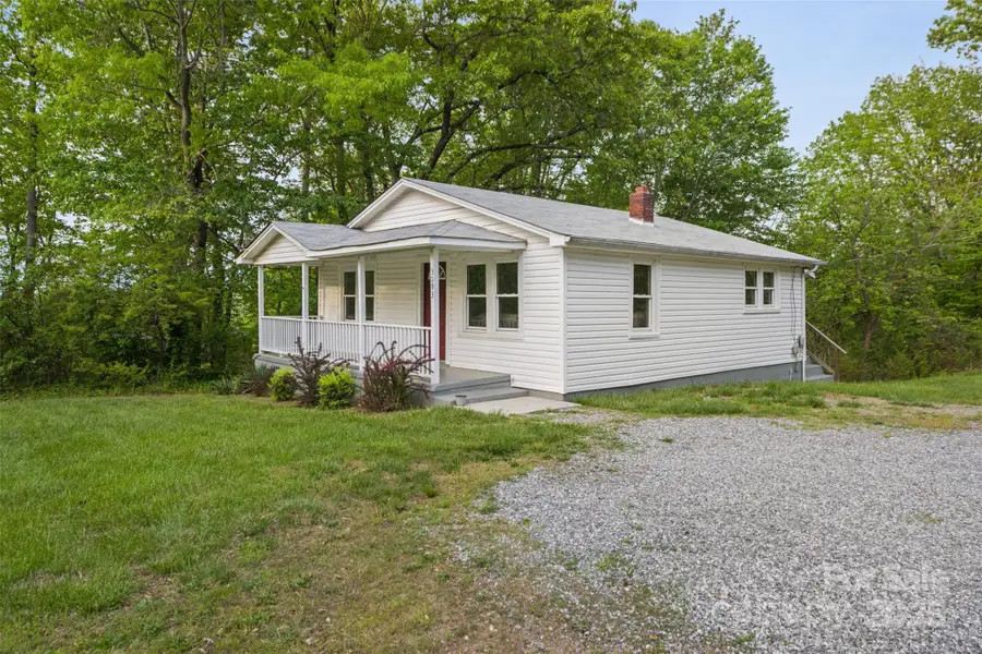 3093 Flat Gap Road, Valdese, NC 28690 - Image #2