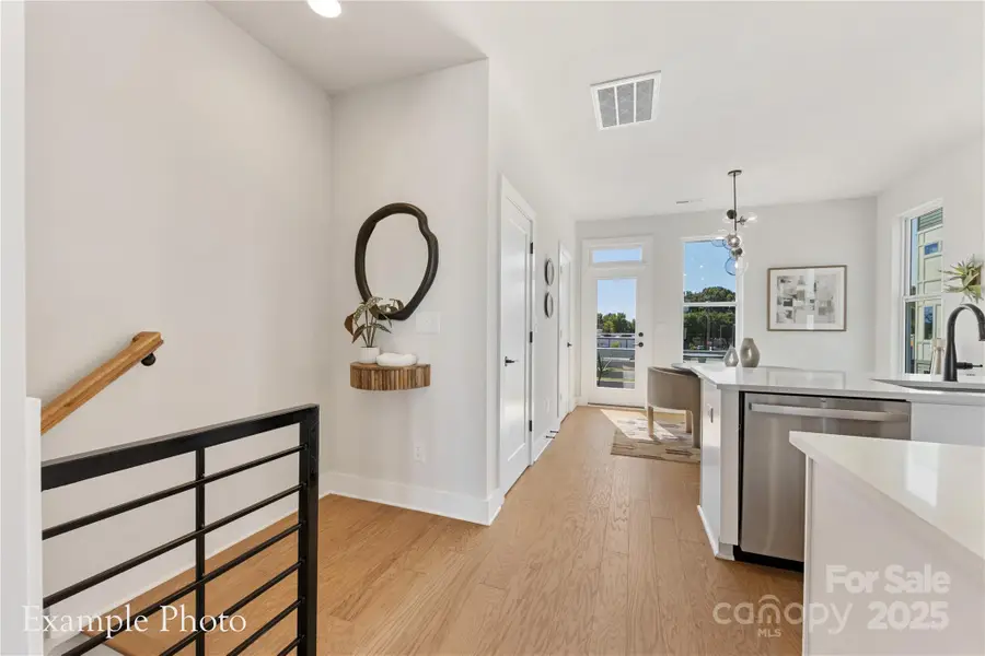 546 Rountree Road #8, Charlotte, NC 28217 - Image #2