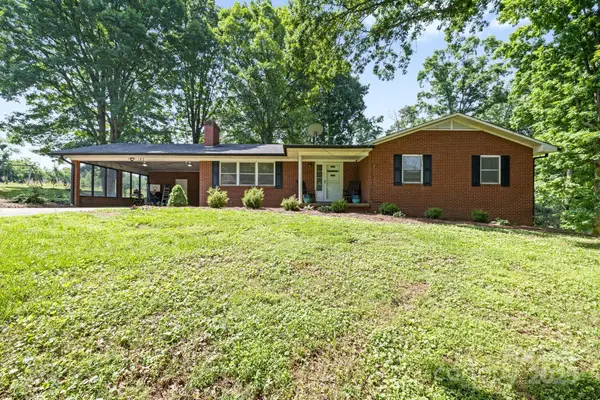 137 Deal Lane, Statesville, NC 28677