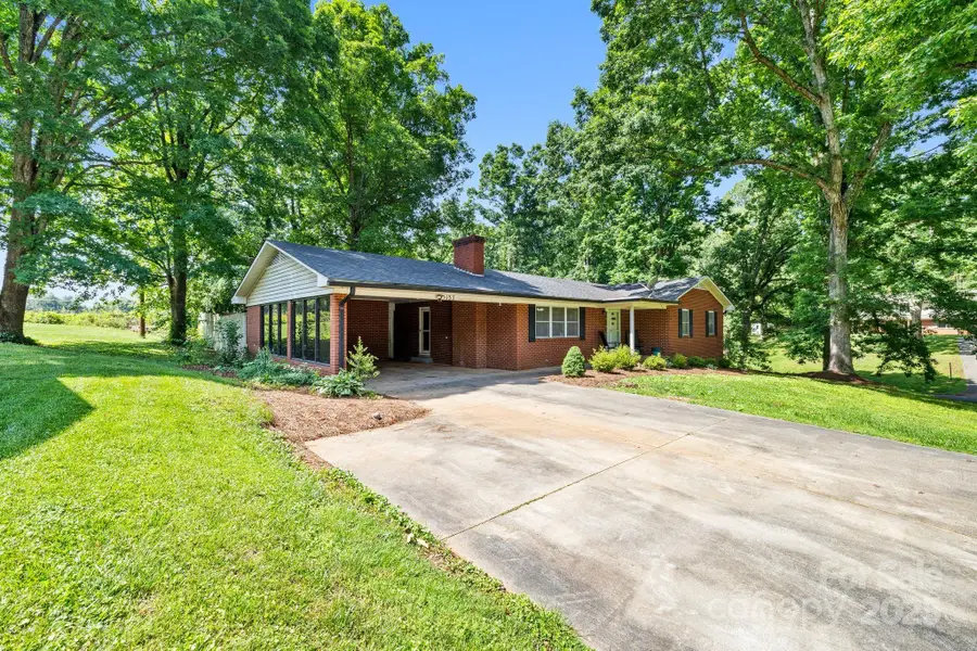 137 Deal Lane, Statesville, NC 28677 - Image #2