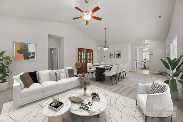 8313 Carob Tree Lane, Charlotte, NC 28215