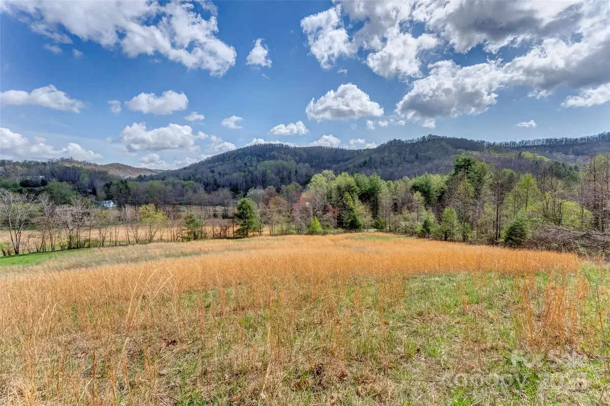 000 Union Hill Road, Hendersonville, NC 28792 - Image #1