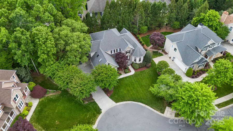 18730 Floyd Court, Davidson, NC 28036 - Image #2