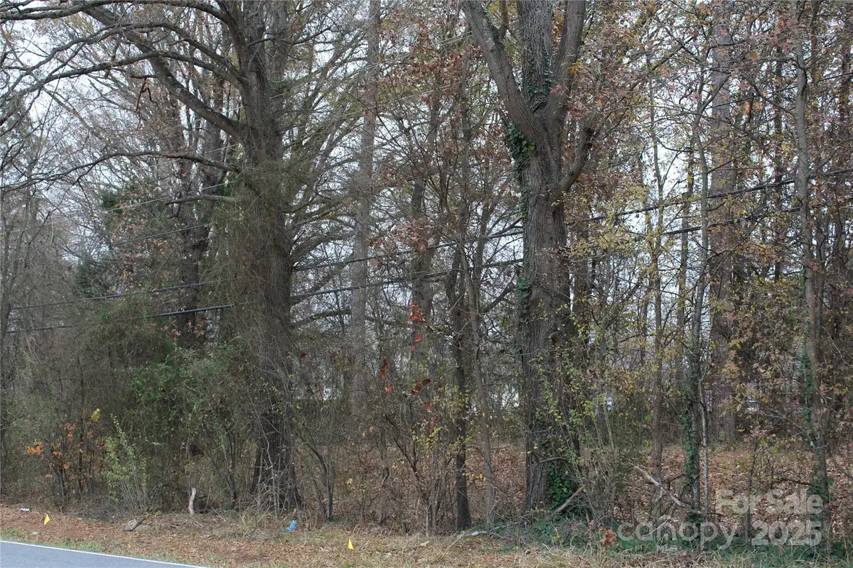 12400 Beatties Ford Road, Huntersville, NC 28078 - Image #1