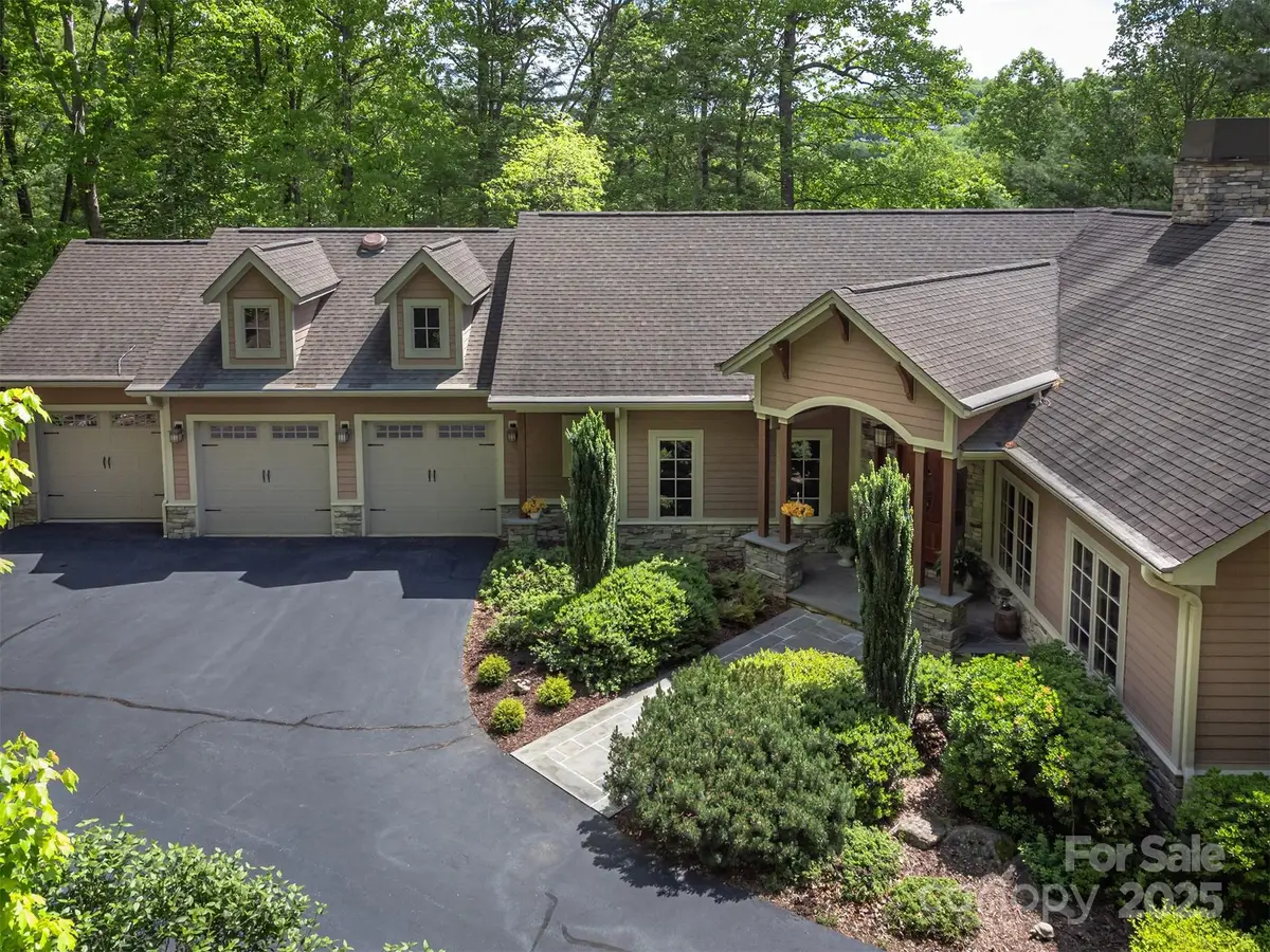 168 Chattooga Run, Hendersonville, NC 28739 - Image #1