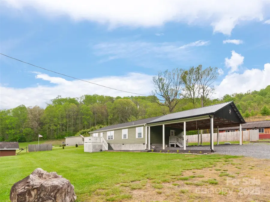 51 Blazing Trail, Waynesville, NC 28786 - Image #2