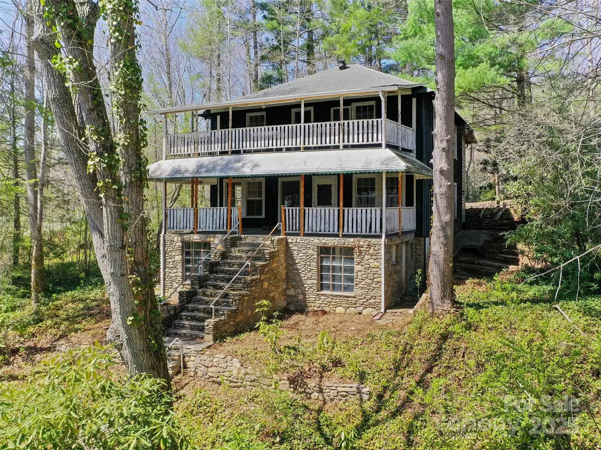 40 Wells Road, Waynesville, NC 28785 - Image #1