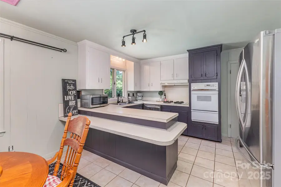 910 E Center Avenue, Mooresville, NC 28115 - Image #3