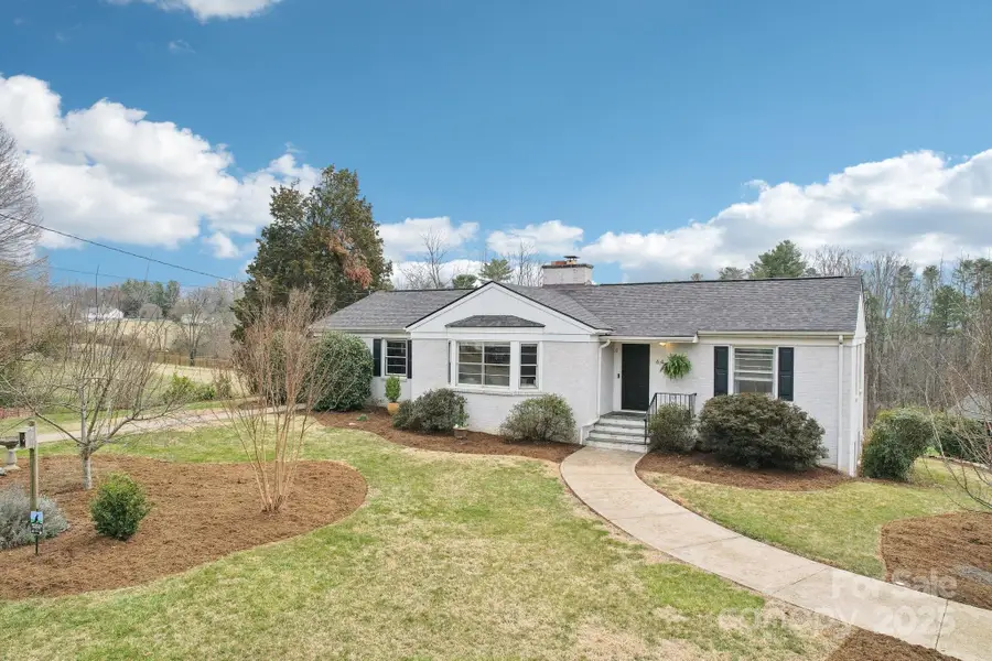 64 Alexander Road, Weaverville, NC 28787 - Image #2