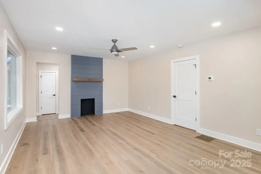 1208 Fordham Road, Charlotte, NC 28208 - Image #3