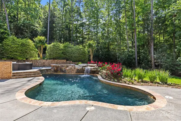 1009 Seminole Drive, Waxhaw, NC 28173