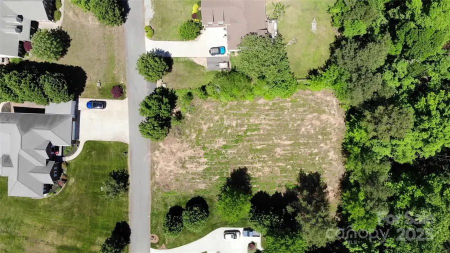 1960 Jaya Drive #17, Sherrills Ford, NC 28673 - Image #2