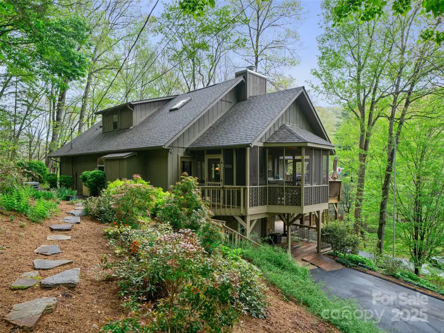 86 Laurel Drive, Burnsville, NC 28714 - Image #2