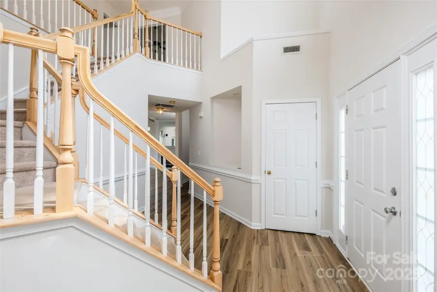 16017 Woodcote Drive, Huntersville, NC 28078 - Image #2