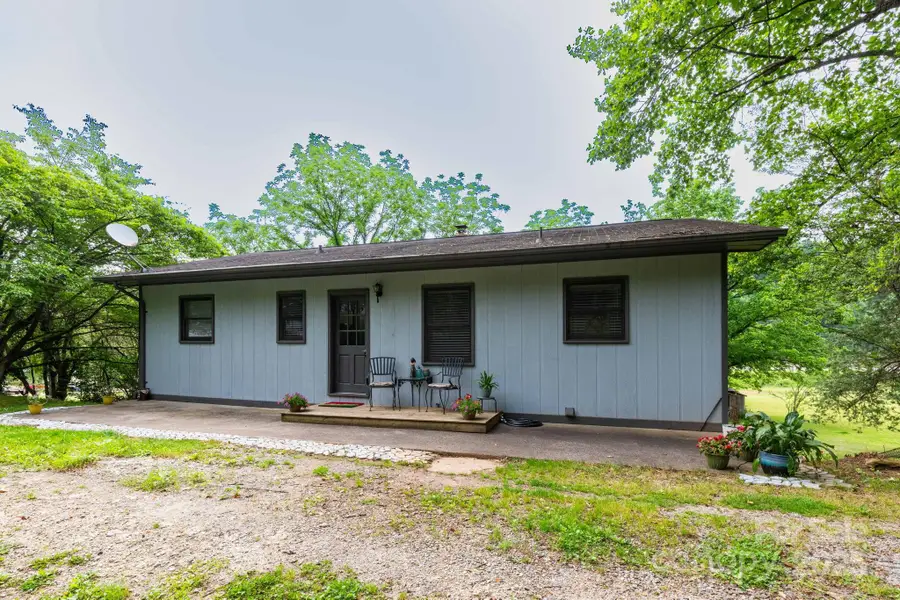 57 Gribble Road, Franklin, NC 28734 - Image #3