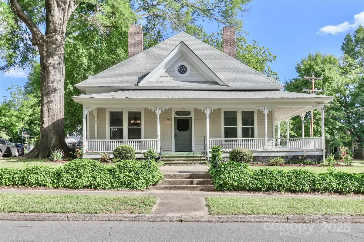 531 Walnut Street, Statesville, NC 28677 - Image #1