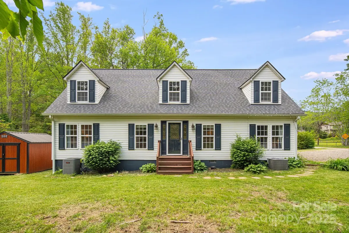 101 Mcfalls Road, Asheville, NC 28805 - Image #1
