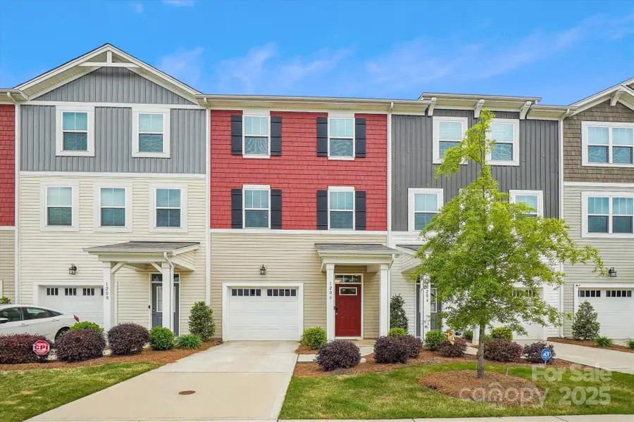 1206 Keydet Drive, Charlotte, NC 28216 - Image #2