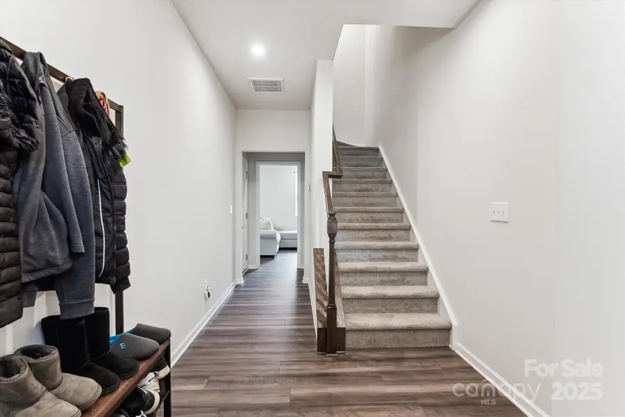 1206 Keydet Drive, Charlotte, NC 28216 - Image #3