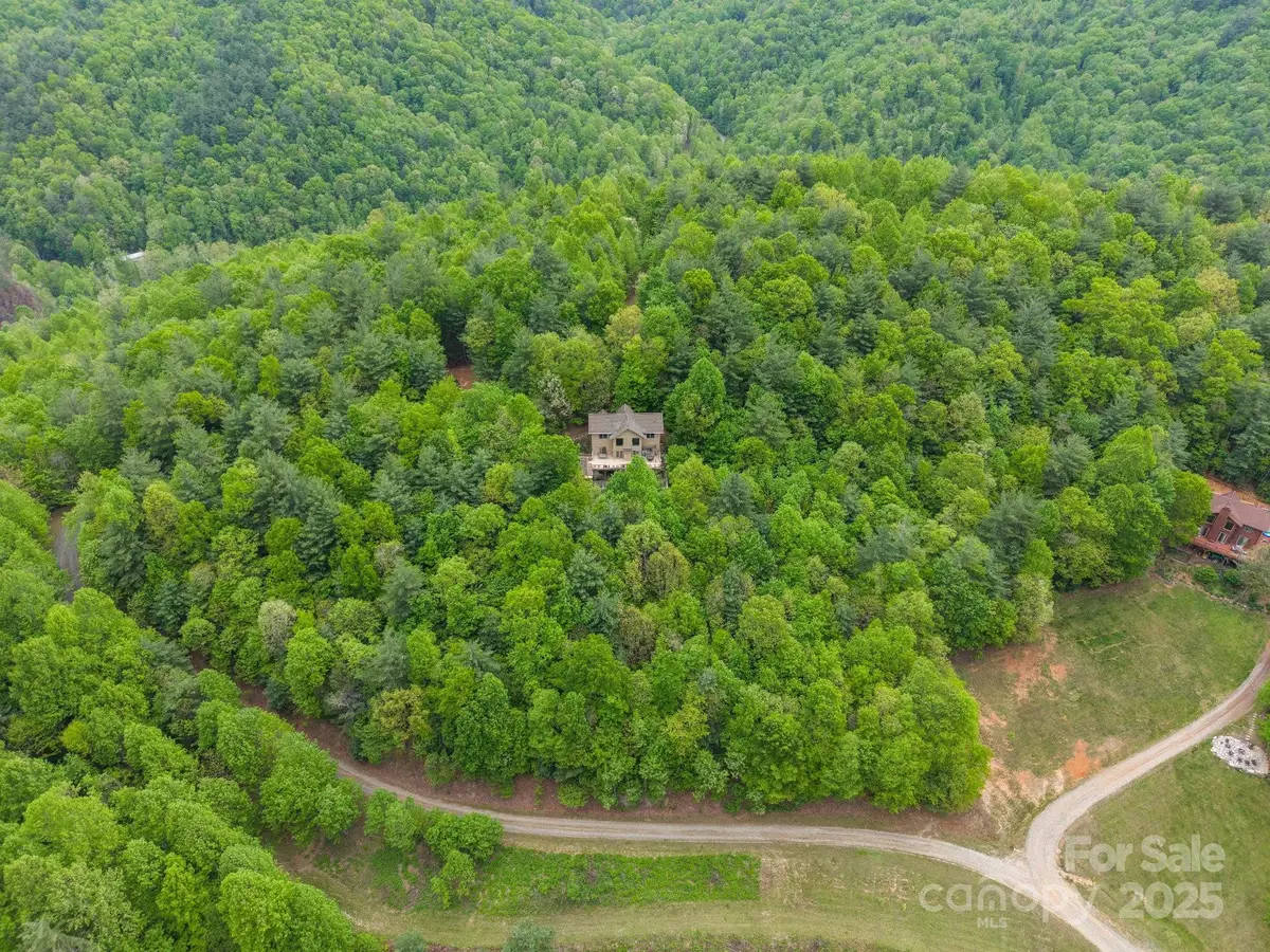 132 Vacation Way, Millers Creek, NC 28651 - Image #1