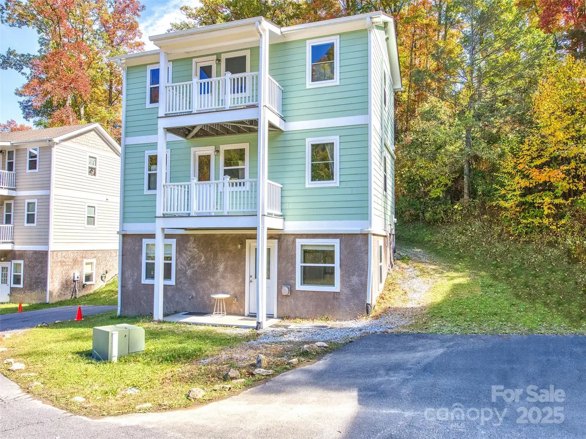 12 Lila Lane, Leicester, NC 28748 - Image #1