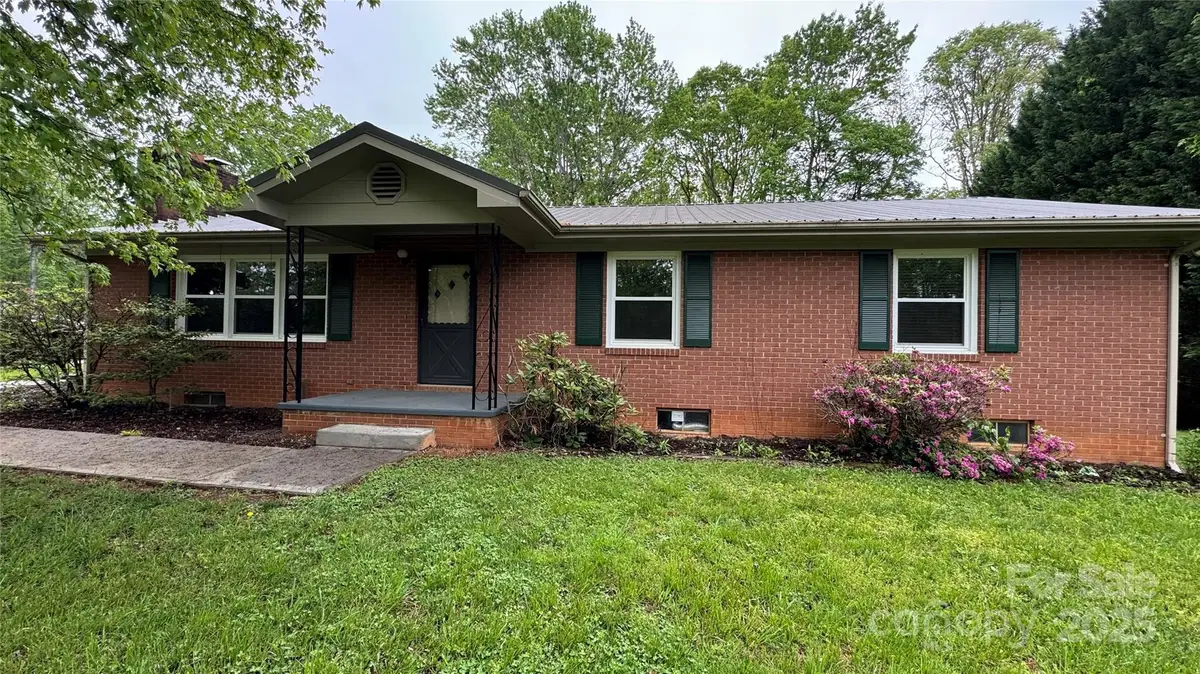 105 Cooper Drive, Nebo, NC 28761 - Image #1