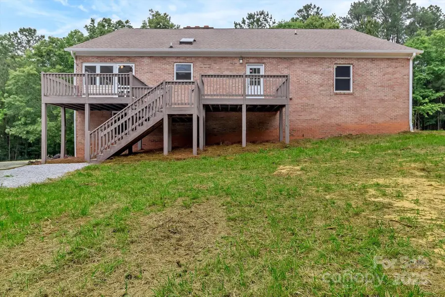 332 E Rebound Road, Lancaster, SC 29720 - Image #2