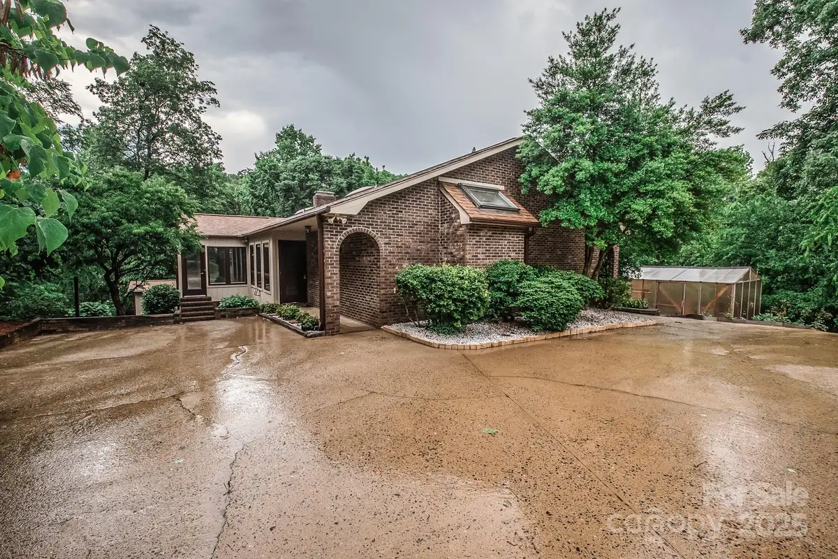 3700 NW Gainesway Court Nw, Concord, NC 28027 - Image #1