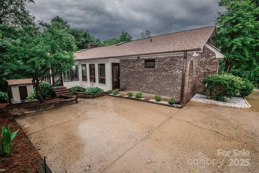 3700 NW Gainesway Court Nw, Concord, NC 28027 - Image #2