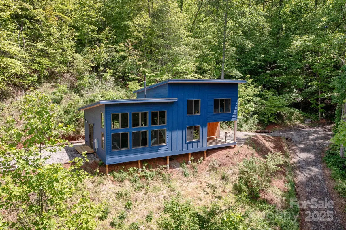 83 Mount Airy Road, Marshall, NC 28753 - Image #1