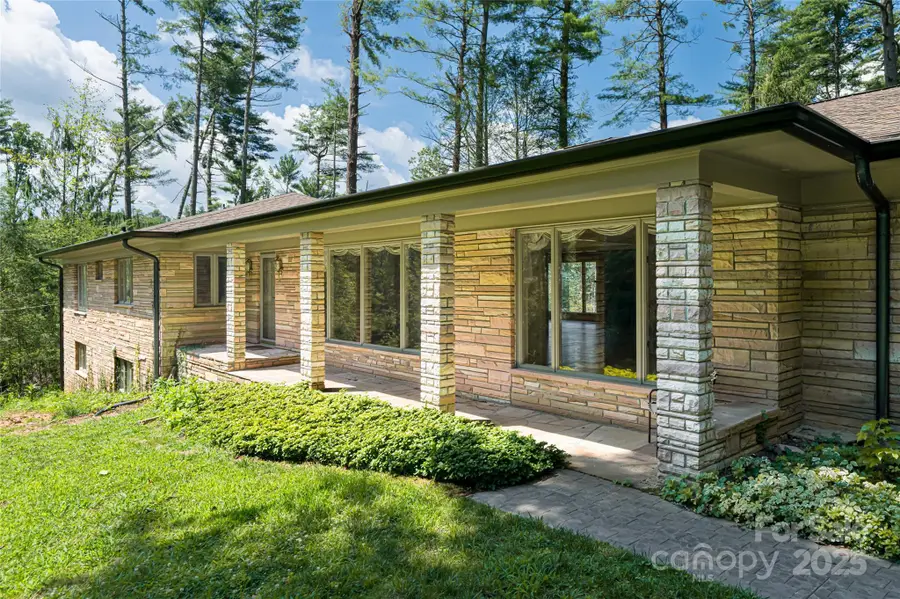 426 Vanderbilt Road, Asheville, NC 28803 - Image #3