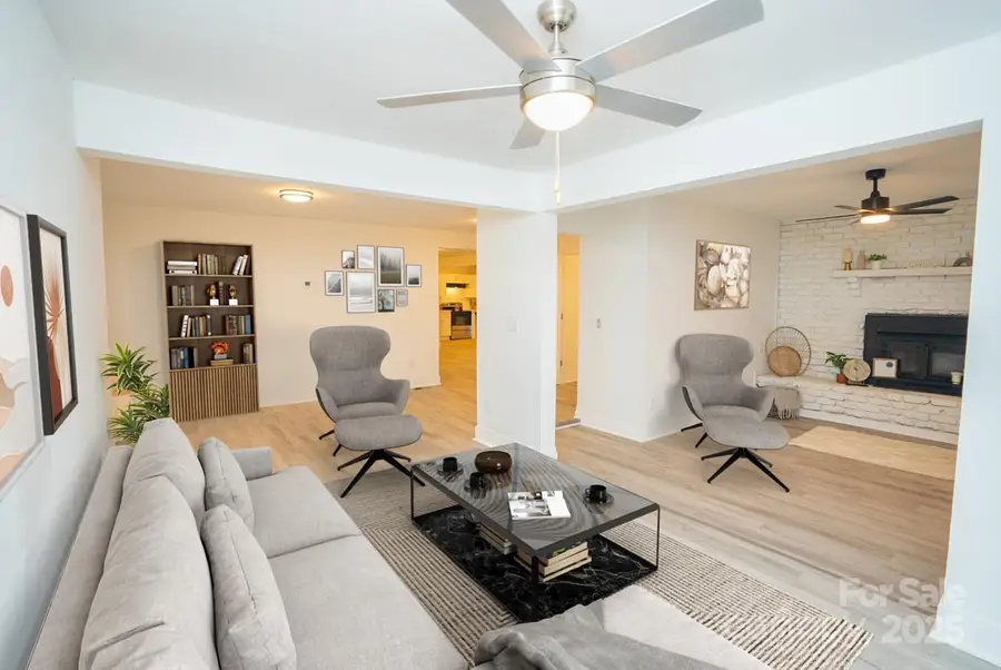 383 Camden Court Nw, Concord, NC 28027 - Image #3