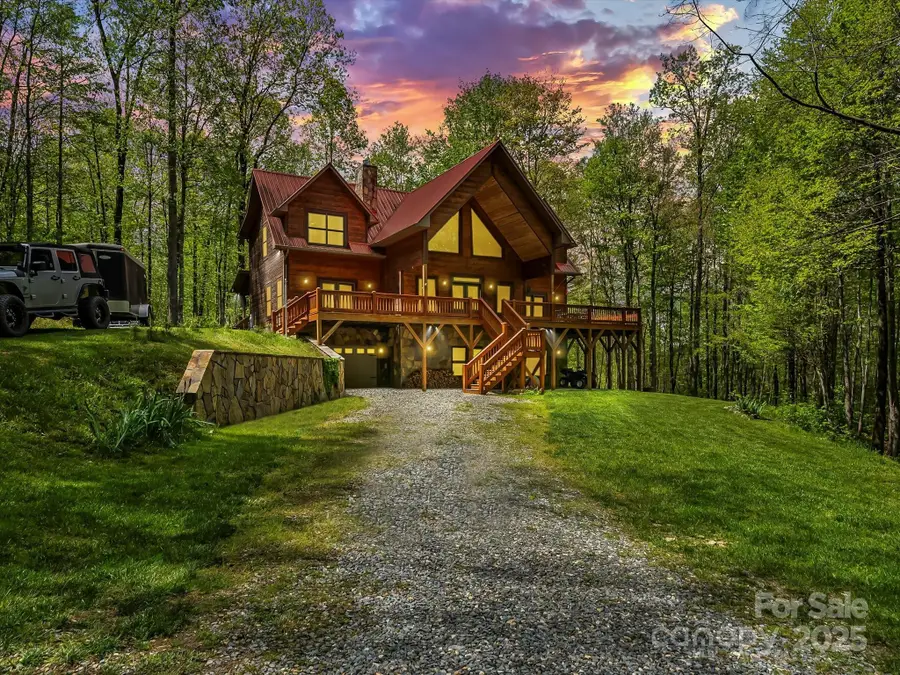 917 Otter Mountain Road, Topton, NC 28781 - Image #2