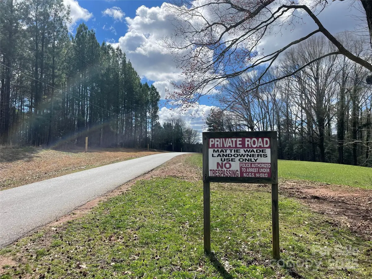 3113 Mattie Wade Road, Sherrills Ford, NC 28673 - Image #1