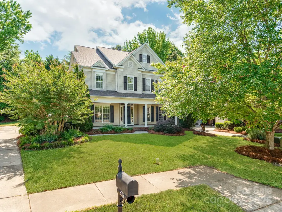 533 Montgrove Place Nw, Concord, NC 28027 - Image #2