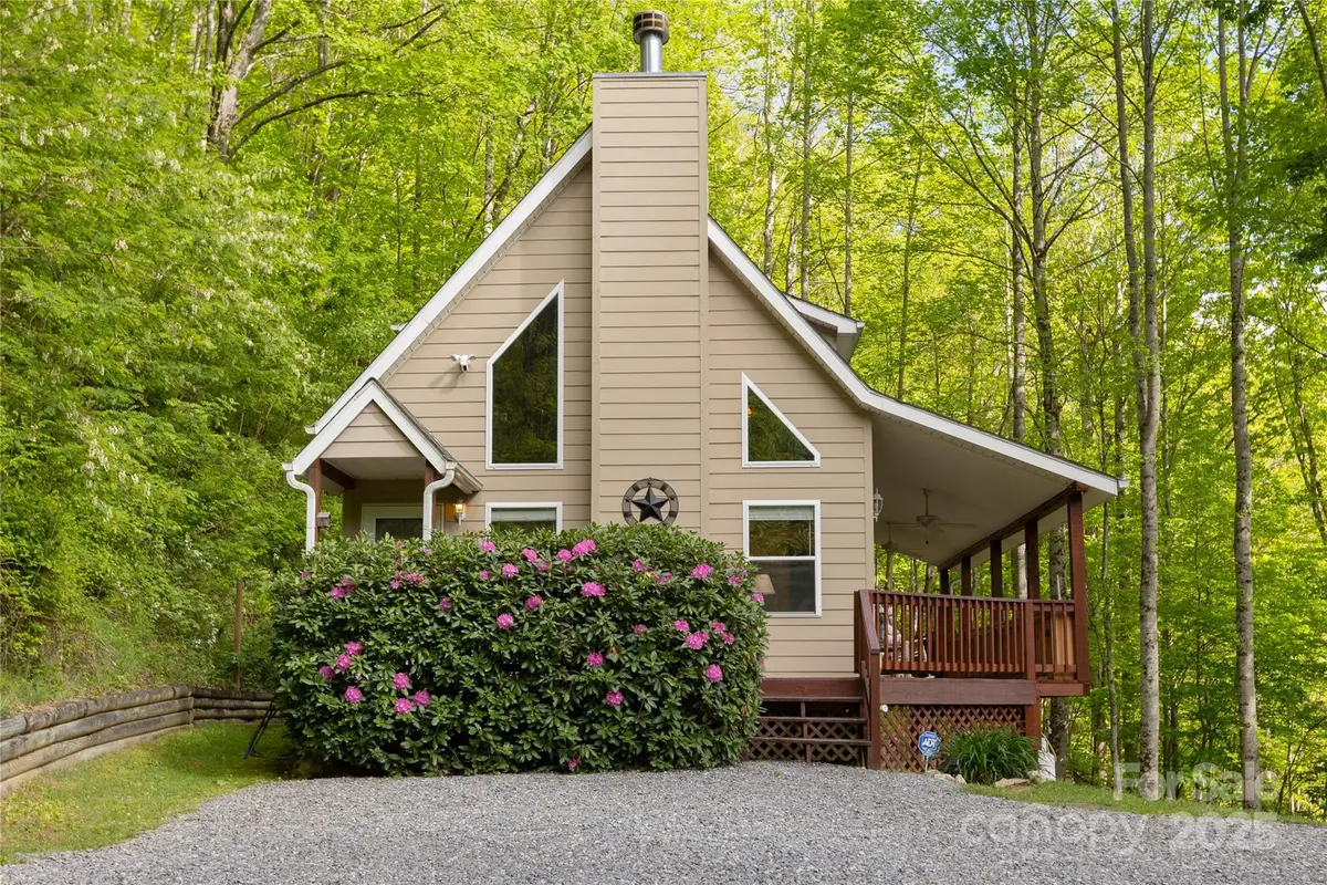 277 Mayali Trail, Waynesville, NC 28785 - Image #1