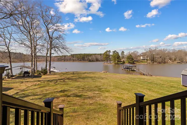3062 Bass Drive, Sherrills Ford, NC 28673
