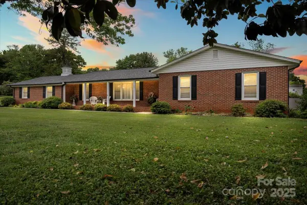 301 Museum Road, Statesville, NC 28625