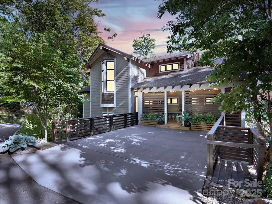 11 Kenilworth Road, Asheville, NC 28803 - Image #2