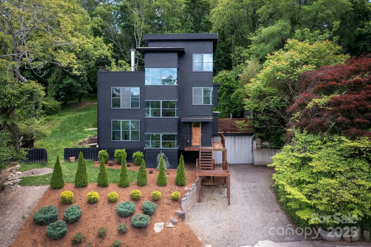 53 Buchanan Place, Asheville, NC 28801 - Image #1