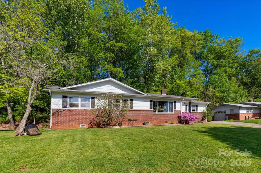 158 Morning Drive, Waynesville, NC 28786 - Image #3