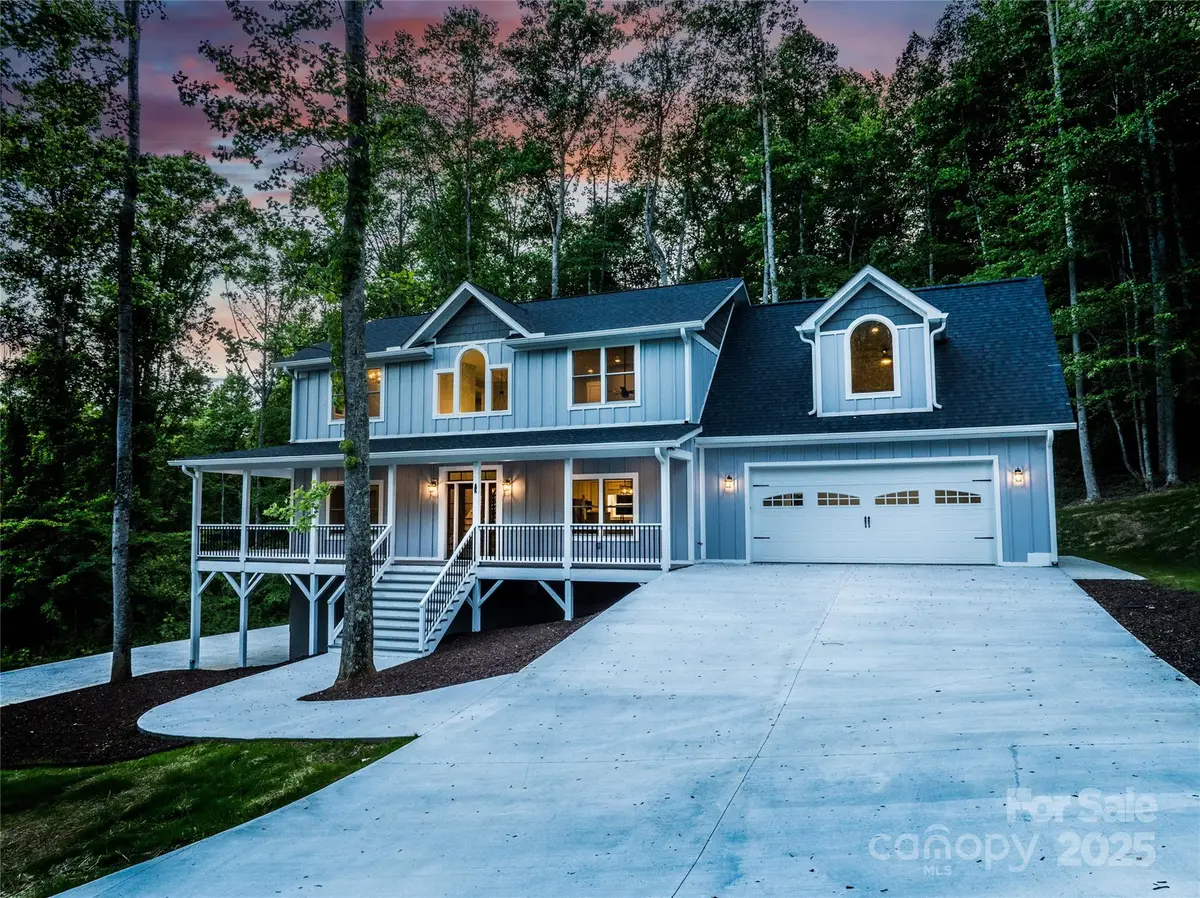 68 Bamboo Trail, Candler, NC 28715 - Image #1