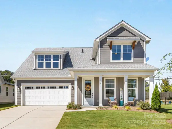 13618 Tranquil Day Drive, Matthews, NC 28105