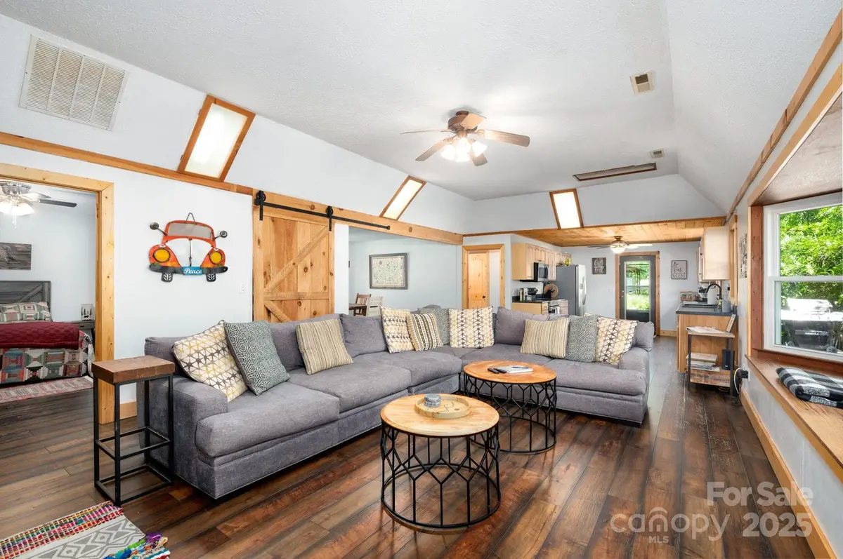 104 Riddle Cove Road, Maggie Valley, NC 28751 - Image #1